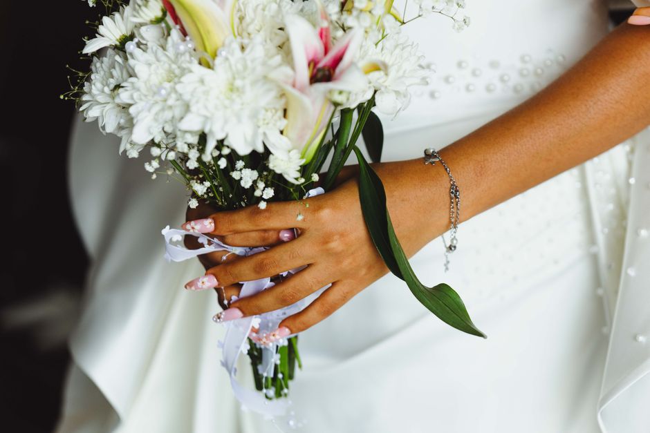 Bouquet ou composition : quoi offrir selon la personnalité