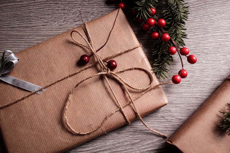DIY : emballage cadeau minimaliste et élégant